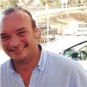 Profesor de informática imparte clases a personas de toda España